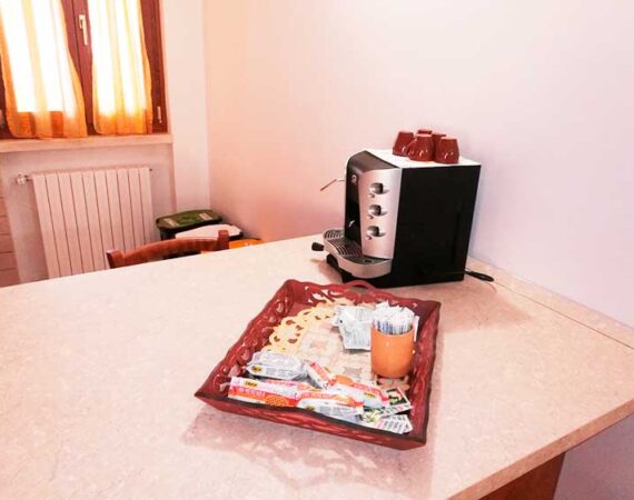 colazione bed and breakfast vacanze noci